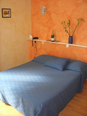 Les Mimosas Hotel Lunel  Kamer foto